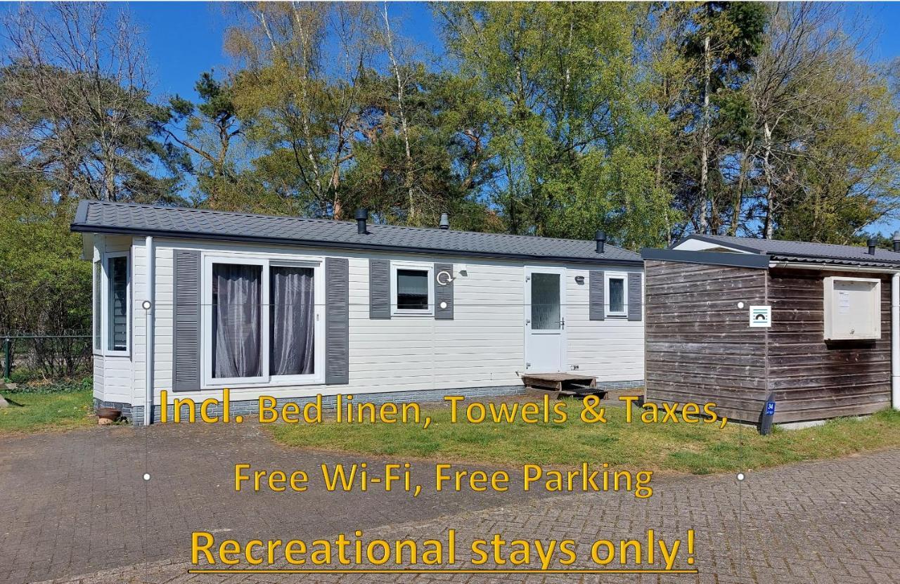 Ruim En Gezellig Chalet Voor 2 Personen Op De Veluwe Recreatiepark De Oude Driest Путен Екстериор снимка